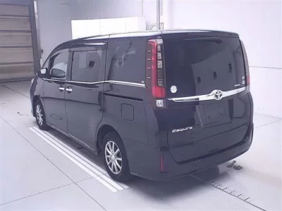 Toyota ESQUIRE