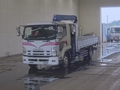 Isuzu FORWARD