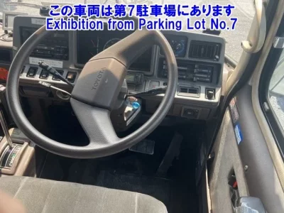 Toyota COASTER