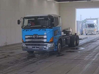 Hino PROFIA