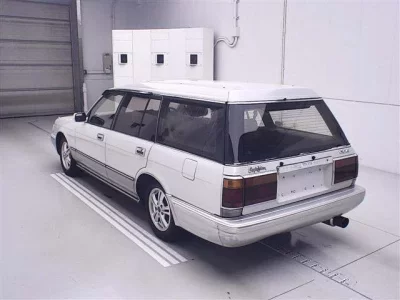 Toyota CROWN WAGON