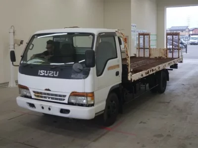 Isuzu ELF