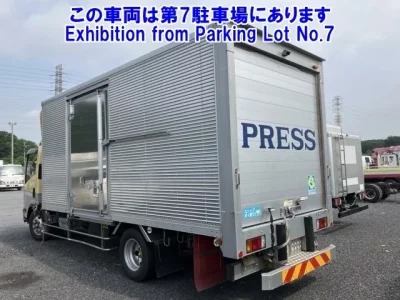 Isuzu ELF
