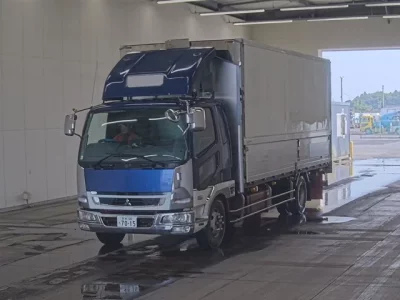 Mitsubishi FUSO FIGHTER