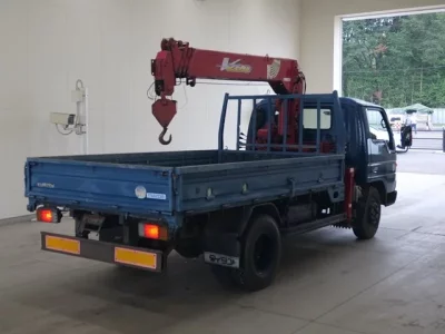 Mazda TITAN