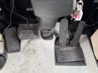 Nissan BUS