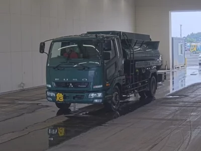 Mitsubishi FUSO FIGHTER