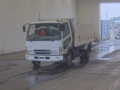 Mitsubishi FUSO FIGHTER