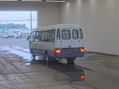 Toyota COASTER
