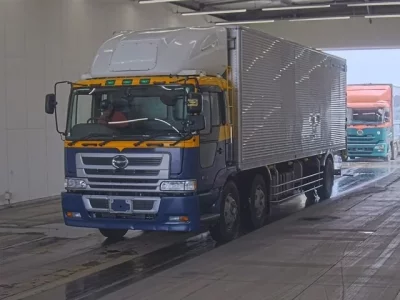 Hino PROFIA