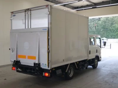 Isuzu ELF