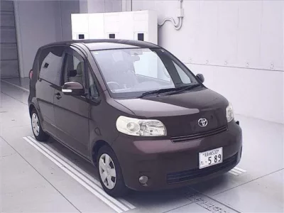 Toyota PORTE