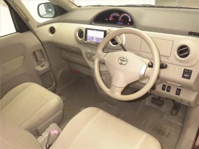 Toyota PORTE