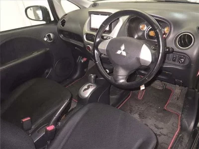 Mitsubishi I