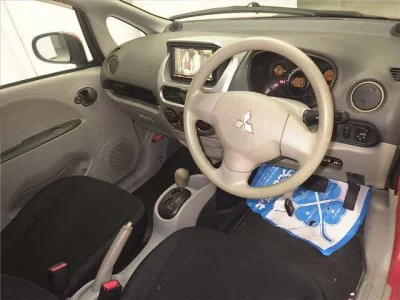 Mitsubishi I