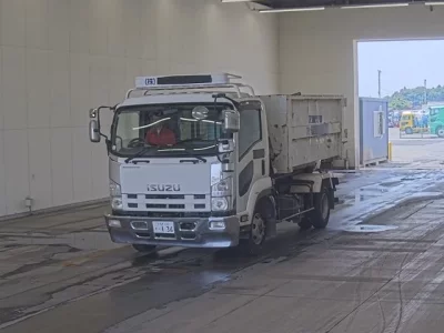 Isuzu FORWARD