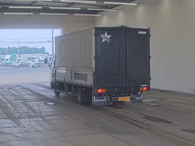 Mitsubishi FUSO FIGHTER