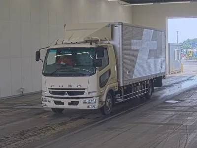 Mitsubishi FUSO FIGHTER
