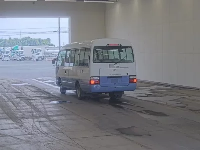 Toyota COASTER