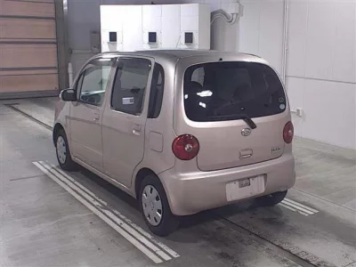 Daihatsu MOVE LATTE