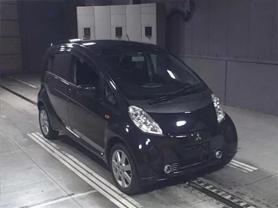 Mitsubishi I