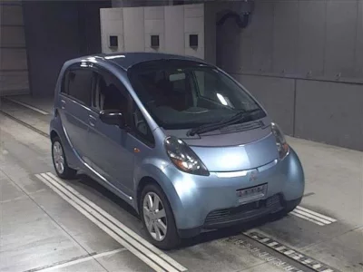 Mitsubishi I