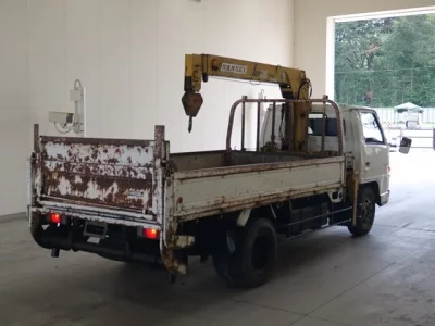 Isuzu ELF