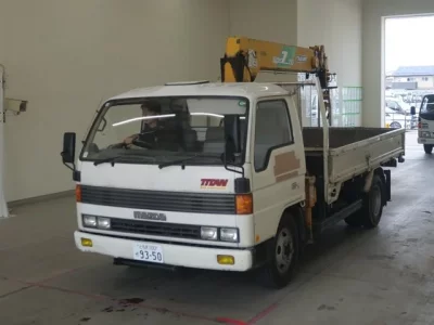 Mazda TITAN