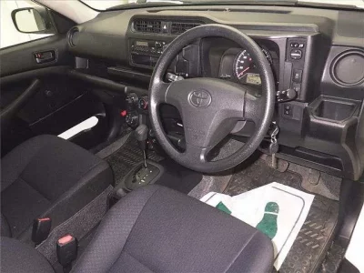 Toyota SUCCEED