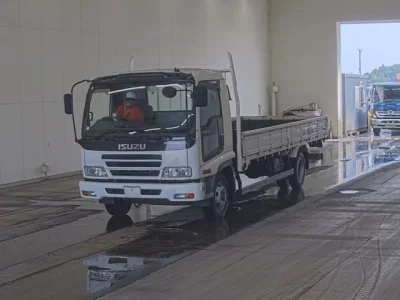 Isuzu FORWARD