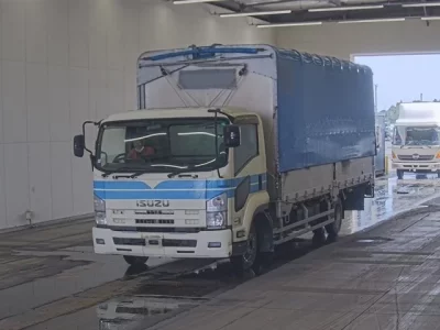 Isuzu FORWARD