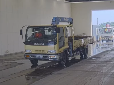 Isuzu FORWARD