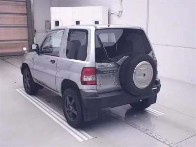 Mitsubishi PAJERO IO