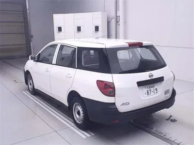 Nissan AD