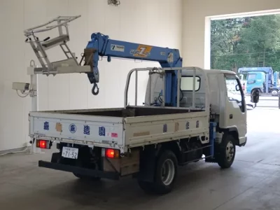 Isuzu ELF