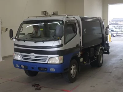 Hino DUTRO