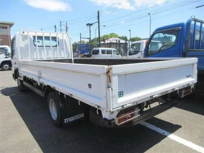 Mazda TITAN