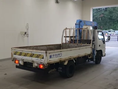 Isuzu ELF