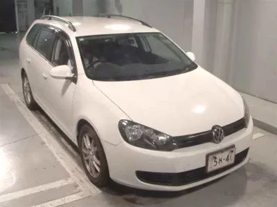 Volkswagen GOLF VARIANT