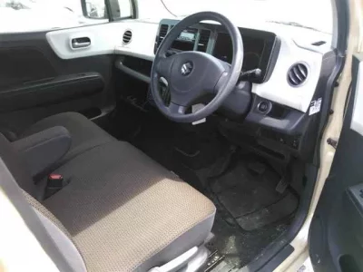 Suzuki MRWAGON