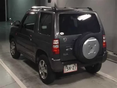 Nissan KIX