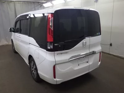 Honda STEP WAGON