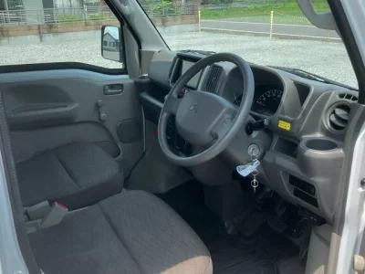 Mitsubishi MINICAB VAN