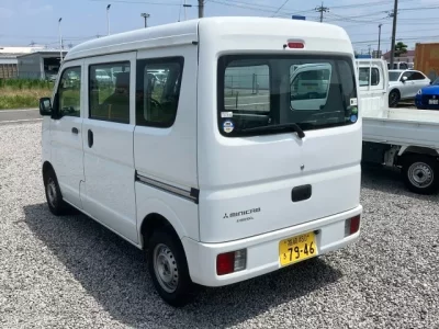Mitsubishi MINICAB VAN