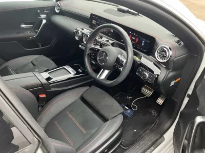 Mercedes-Benz CLA CLASS