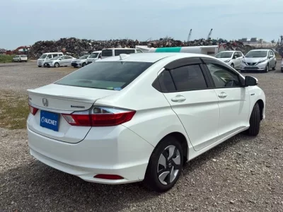 Honda GRACE