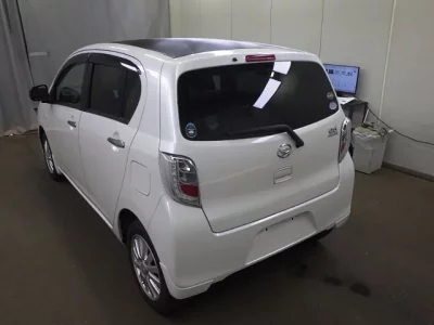 Daihatsu MIRA E S