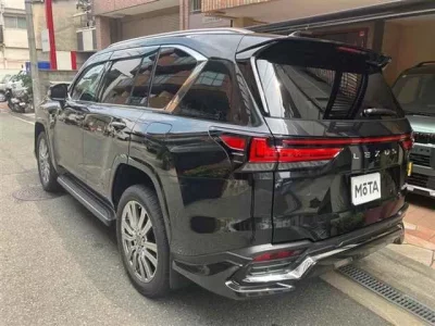 Lexus LX