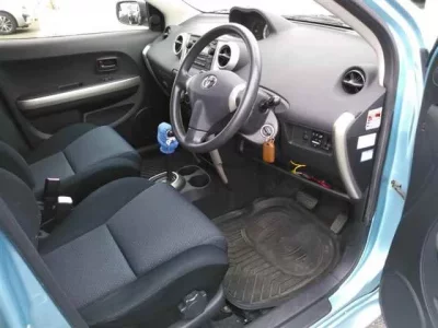 Toyota IST