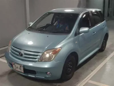 Toyota IST